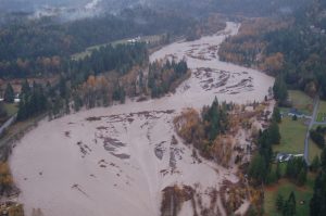 Flooded Puyallup River in Pierce County, WA. Image courtesy of Dennis Dixon, CFM; Pierce County Public Works – Surface Water Management.